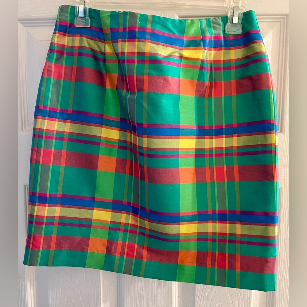 LAUREN RALPH LAUREN PETITE SKIRT SIZE 6P FULLY LINED 100% SILK WITH SIDE ZIPPER